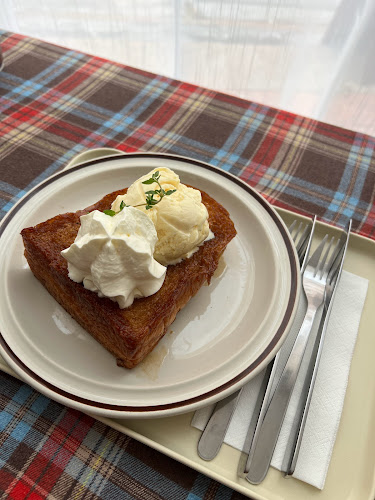 Mistletoe flour & thyme cafe - การบริการอาหารและที่พัก