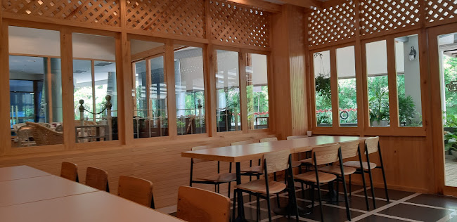 เดอะไรซ์ เรสซิเดนท์ ชั้น2 อาคารคอมมูนิตี้มอลล์ ถนนประชายินดี อำเภอหาดใหญ่ สงขลา 90110