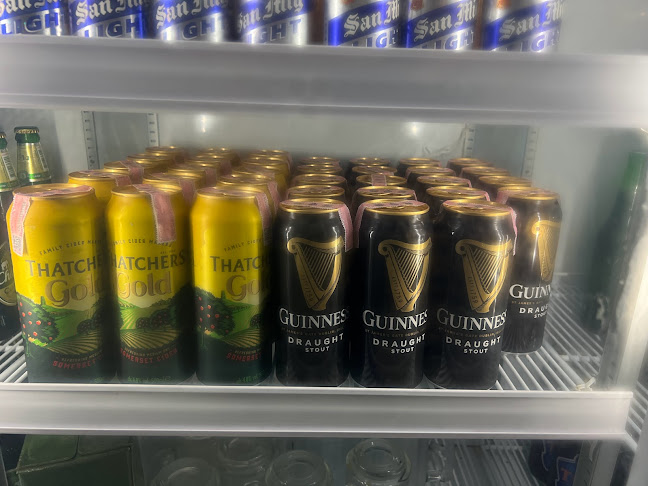 Chunky Monkey Bar & Grill - อำเภอถลาง