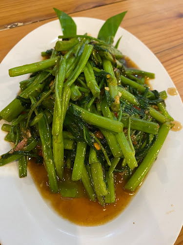 เลขที่ 102/42-44 ซ. พัทยา 3 เมืองพัทยา อำเภอบางละมุง ชลบุรี 20150