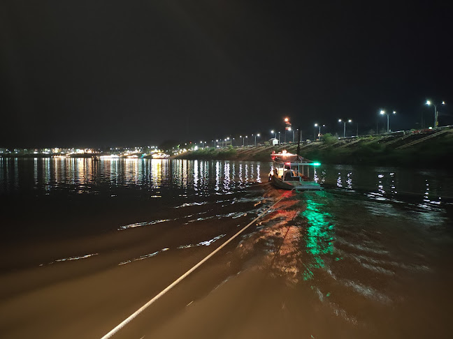 แพอาหารปลา - การบริการอาหารและที่พัก