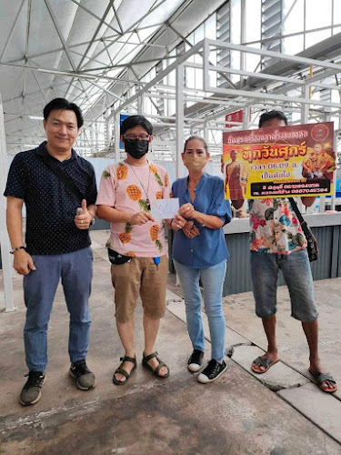 Opinii despre นัดพระเครื่องตลาดโรงทอจอหอโคราช în เมือง - การบริการอาหารและที่พัก