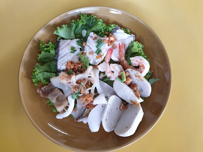 Opinii despre ร้านบัว ก๋วยจั๊บข้าวต้มปลา în อำเภอหาดใหญ่ - การบริการอาหารและที่พัก