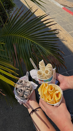 Fried/rolled ice cream - การบริการอาหารและที่พัก