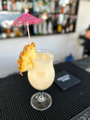 Bakers Brasserie & Bar - การบริการอาหารและที่พัก