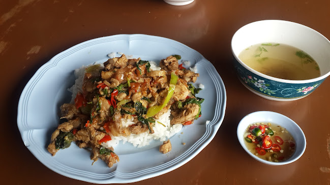 Opinii despre ครัวลุงเชียร în อำเภอบางพลี - การบริการอาหารและที่พัก