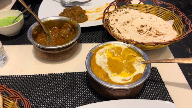 Opinii despre Haveli patong restaurant în อำเภอกะทู้ - การบริการอาหารและที่พัก