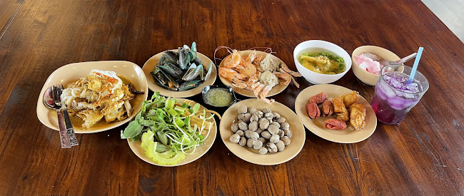 PINTOO HUB ปิ่นโต ฮับ - การบริการอาหารและที่พัก