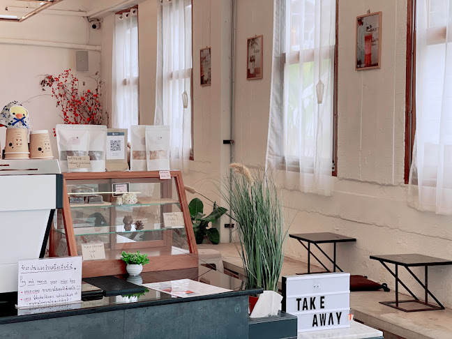 HANA - การบริการอาหารและที่พัก