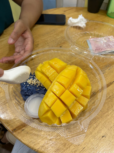 124 ถ. ทวีวงศ์ ตำบลป่าตอง อำเภอกะทู้ ภูเก็ต 83110