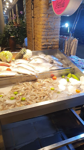 ลอบสเตอร์แอนด์พรอน - อำเภอเมืองภูเก็ต