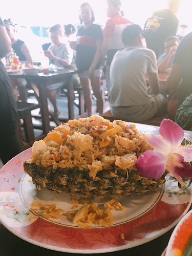 Comentarii opinii despre ร้านNumber.6 patong