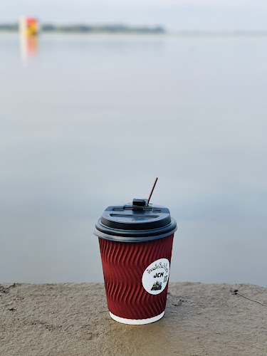 ระเบียงสุข กว๊านพะเยา - การบริการอาหารและที่พัก