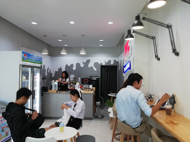 Comentarii opinii despre ศูนย์นมไทยเดนมาร์ค สาขาถนนศรีชมชื่น