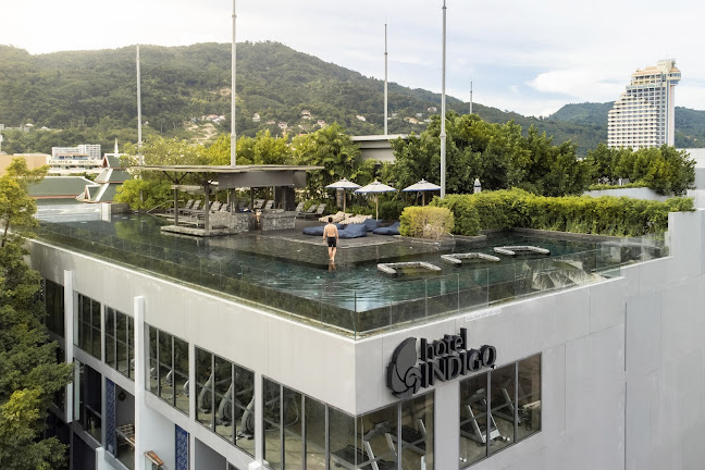 Comentarii opinii despre The Cloud Rooftop Pool Bar