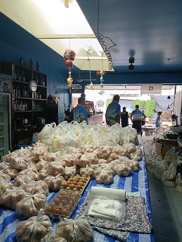 Swiss tiger bar kata - การบริการอาหารและที่พัก