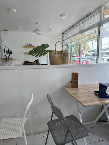 หมู่ 4 เลขที่ 97/204, ถ. วิรัชหงษ์หยก ต.วิชิต, อำเภอเมืองภูเก็ต ภูเก็ต 83000