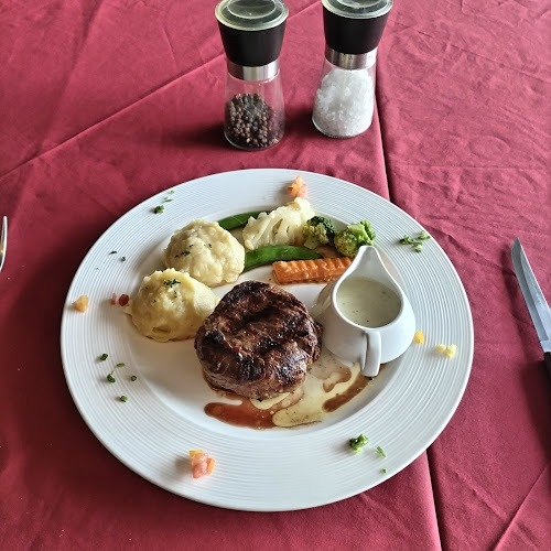 Pepper & Salt Pattaya - การบริการอาหารและที่พัก