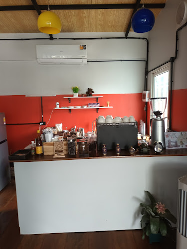 Comentarii opinii despre โกวุ่นcoffee