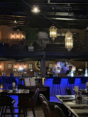 Opinii despre The Factory Phuket în อำเภอเมืองภูเก็ต - การบริการอาหารและที่พัก