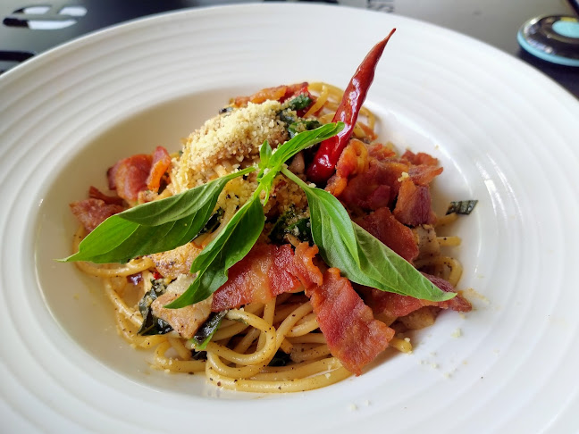 Opinii despre Rock S Presso Chanthaburi în อำเภอเมืองจันทบุรี - การบริการอาหารและที่พัก