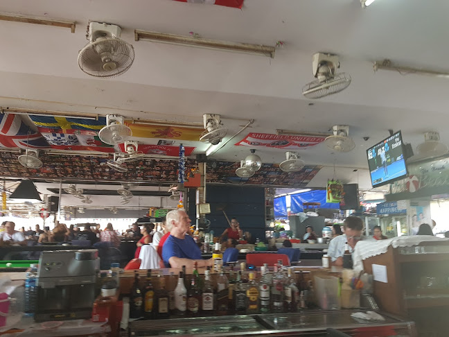 Comentarii opinii despre นิว เรด แคท บาร์