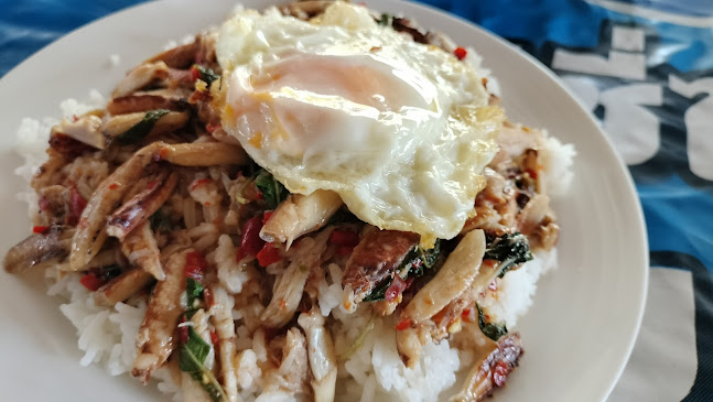 Opinii despre ร้านอาหารตามสั่งเจ้นิด în อำเภอศรีราชา - การบริการอาหารและที่พัก