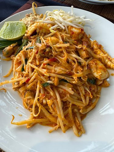 Opinii despre Food Market Kata în อำเภอเมืองภูเก็ต - การบริการอาหารและที่พัก