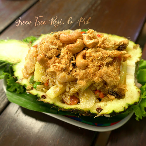 Opinii despre Green Tree Rest. & Pub în อำเภอบางละมุง - การบริการอาหารและที่พัก