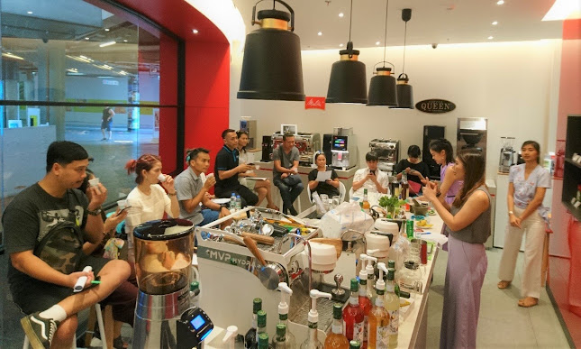 1 ชั้น 1 ที่อเวนิวพัทยา 399/9 อเวนิวพัทยา, ห้องเลขที่ B103, ถ. พัทยาสายสอง อำเภอบางละมุง ชลบุรี 20150