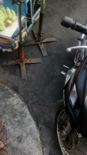 ร้านขนมพีพี