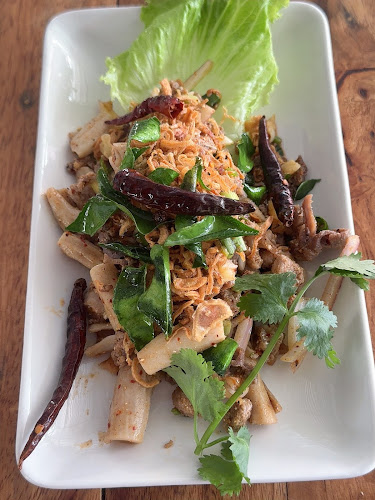 Comentarii opinii despre ร้านอาหารครัวไทยชฎา