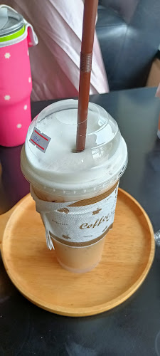 The Coffee One - การบริการอาหารและที่พัก