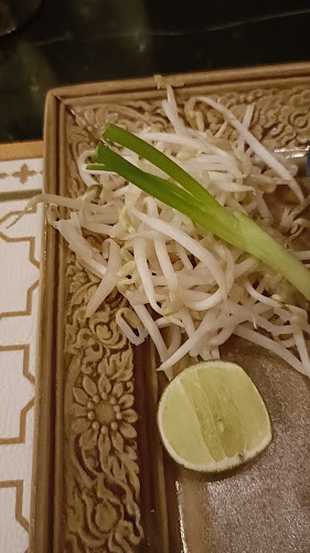 Portosino Restaurant & Rooftop Bar - การบริการอาหารและที่พัก