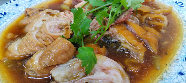 Comentarii opinii despre ขาหมูเมืองทอง