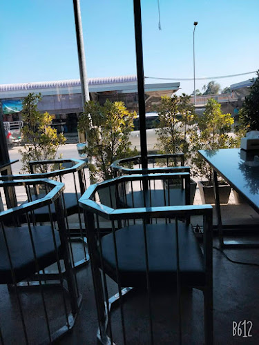 257, 17-19 ถ.โกสีย์ ตำบลปากน้ำโพ อำเภอเมืองนครสวรรค์ นครสวรรค์ 60000