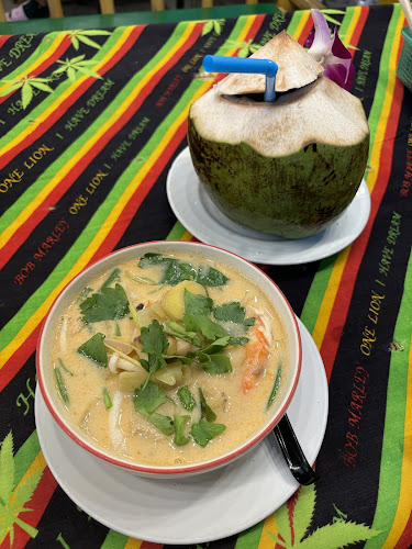 ซอย ปากปาง ตำบล กะรน อำเภอเมืองภูเก็ต ภูเก็ต 83100