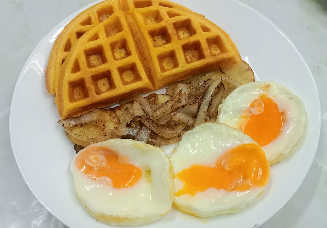 Tree Time Cafè - อำเภอบางละมุง