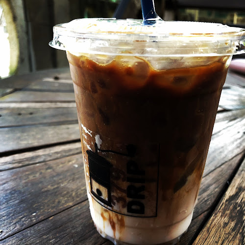 379 Drip กาแฟเรียบง่ายใต้ถุนบ้านเลขที่ 379 - อำเภอเมืองสุโขทัย