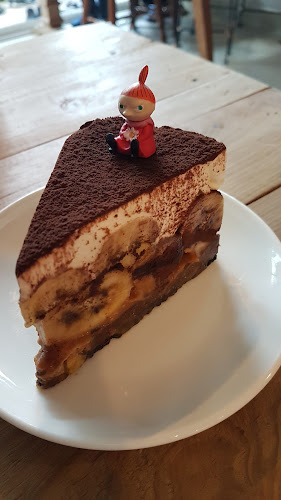 608 ถ. ราชมรรคา ตำบลสนามจันทร์ อำเภอเมืองนครปฐม นครปฐม 73000