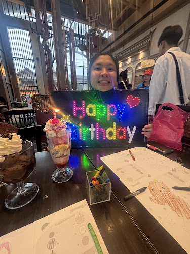 Comentarii opinii despre Swensen's Hatyai Village