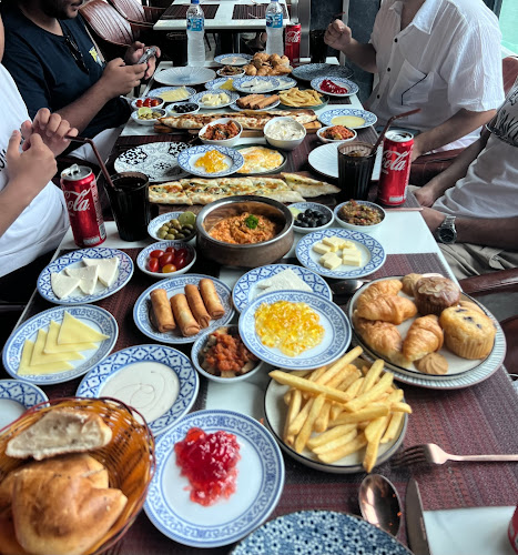 ไอรีฟ บาร์ - อำเภอกะทู้