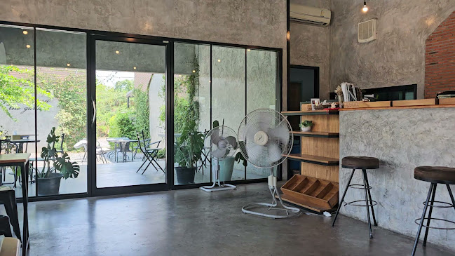 Guu&You กูแอนด์ยู ศรีราชา - อำเภอศรีราชา