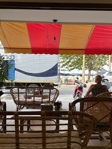 Comentarii opinii despre Little Mook Cafe