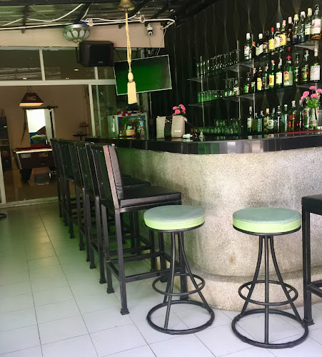 Sugar Cane Bar 1 - การบริการอาหารและที่พัก