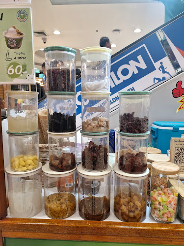 Opinii despre มหาชัยไอศกรีมกะทิสด สาขาโลตัสพัทยาเหนือ în อำเภอบางละมุง - การบริการอาหารและที่พัก