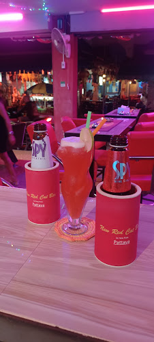 นิว เรด แคท บาร์ - อำเภอบางละมุง