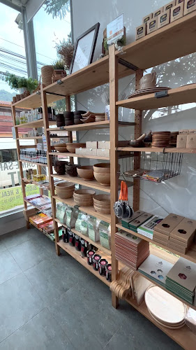 Samui Health Shop by Lamphu - อำเภอเกาะสมุย