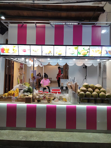 WANLAMUN & EGG E EGG @OLD TOWN thai dessert & chicken rice & thai food - เมือง