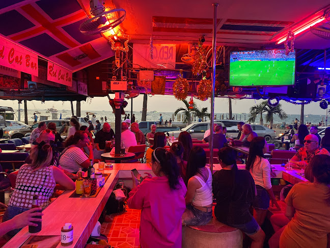 Red Cat Bar - อำเภอบางละมุง
